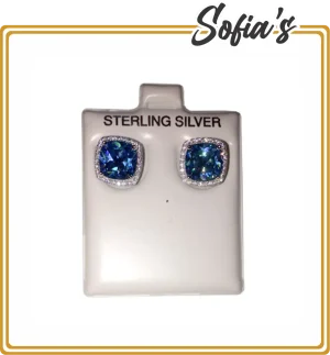 Silver earrings and zirconia stone