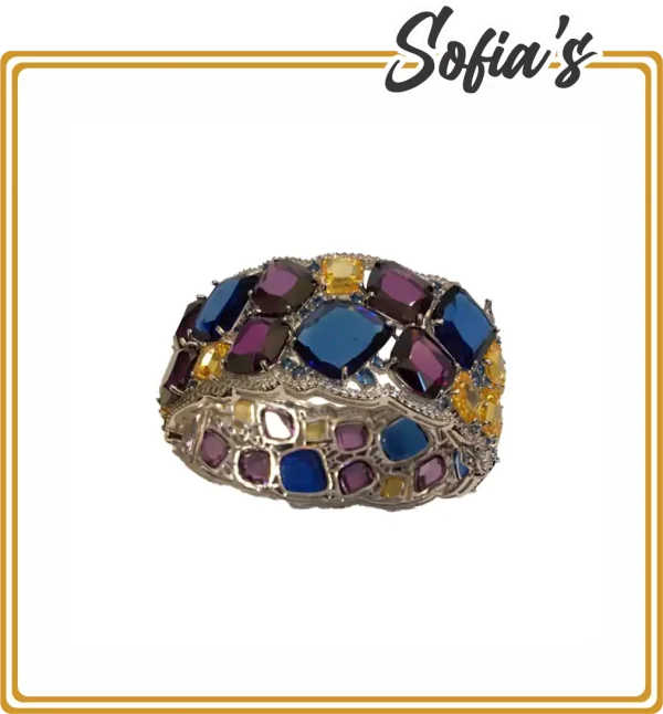 Bracelet with fancy stones